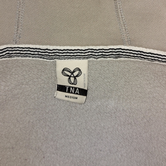 Tna Aritzia Zip-Up Hoodie - Picture 5 of 8